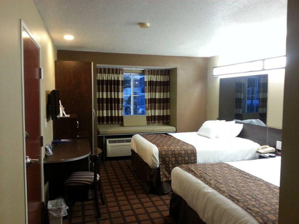 Marion Inn Cedar Rapids Exterior photo